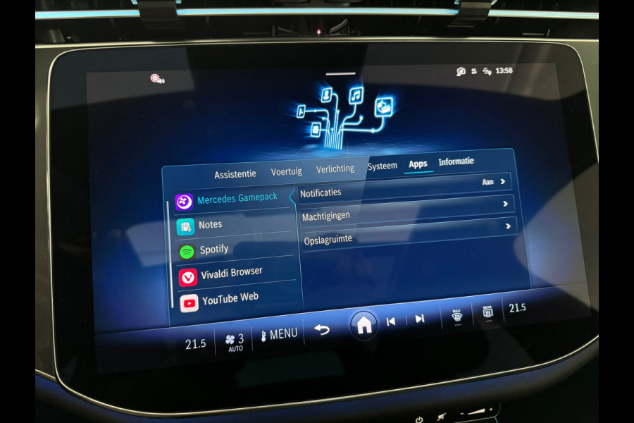 Mercedes-Benz E-Klasse Estate 300 e Luxury Line Pano|Memory