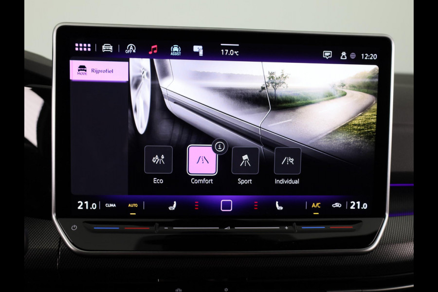 Volkswagen Golf variant R-Line Edition 1.5 eTSI 85 kW/116 pk Variant DSG | Private lease vanaf € 739,- pm |Matrix koplampen | 18 "LM velgen | Assistentie pakket |