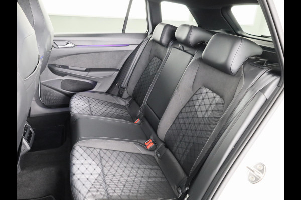 Volkswagen Golf variant R-Line Edition 1.5 eTSI 85 kW/116 pk Variant DSG | Private lease vanaf € 739,- pm |Matrix koplampen | 18 "LM velgen | Assistentie pakket |