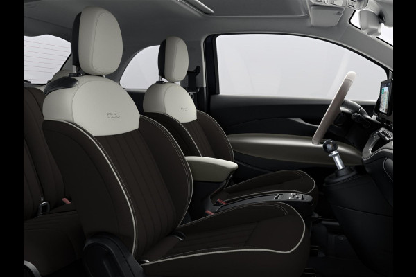 Fiat 500 Hybrid La Prima | Uit voorraad leverbaar | Clima | LED | PDC | JBL Premium Audio | 17" | Camera | BSM | Canneloni Ivory/Piombo interieur