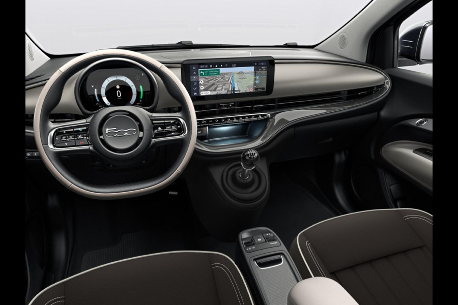 Fiat 500 Hybrid La Prima | Uit voorraad leverbaar | Clima | LED | PDC | JBL Premium Audio | 17" | Camera | BSM | Canneloni Ivory/Piombo interieur