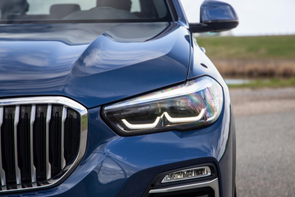 BMW X5 xDrive45e Executive 360 CAMERA / BRUIN LEER / LED / KEYLESS / STOELVERWARMING / LEER
