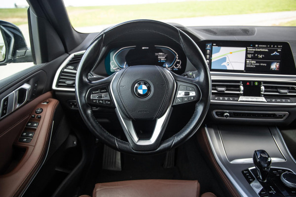 BMW X5 xDrive45e Executive 360 CAMERA / BRUIN LEER / LED / KEYLESS / STOELVERWARMING / LEER