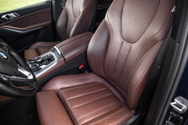 BMW X5 xDrive45e Executive 360 CAMERA / BRUIN LEER / LED / KEYLESS / STOELVERWARMING / LEER