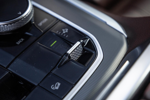 BMW X5 xDrive45e Executive 360 CAMERA / BRUIN LEER / LED / KEYLESS / STOELVERWARMING / LEER