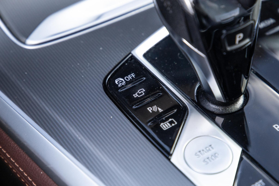 BMW X5 xDrive45e Executive 360 CAMERA / BRUIN LEER / LED / KEYLESS / STOELVERWARMING / LEER