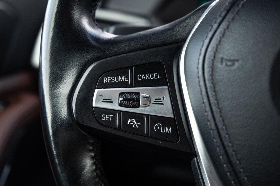 BMW X5 xDrive45e Executive 360 CAMERA / BRUIN LEER / LED / KEYLESS / STOELVERWARMING / LEER