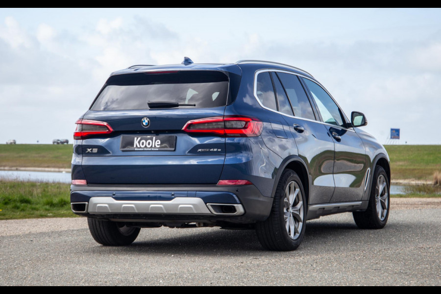 BMW X5 xDrive45e Executive 360 CAMERA / BRUIN LEER / LED / KEYLESS / STOELVERWARMING / LEER