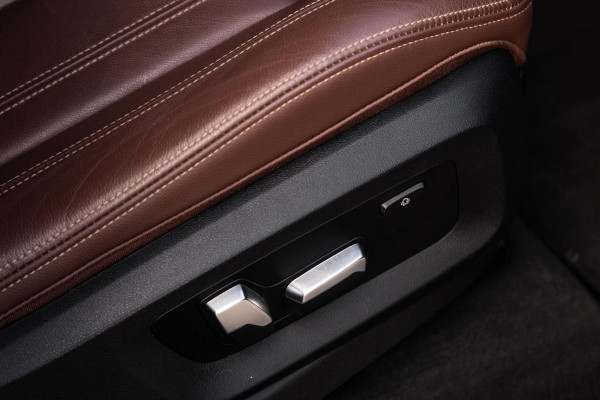 BMW X5 xDrive45e Executive 360 CAMERA / BRUIN LEER / LED / KEYLESS / STOELVERWARMING / LEER