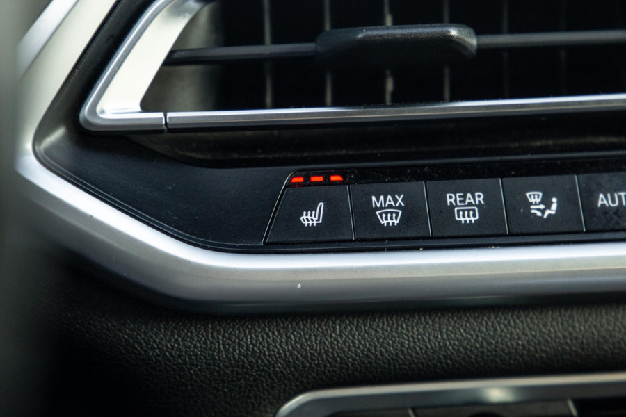 BMW X5 xDrive45e High Executive M PAKKET / BRUIN LEER / DIAMAND POOK / STOEL VERWARMING / CAMERA