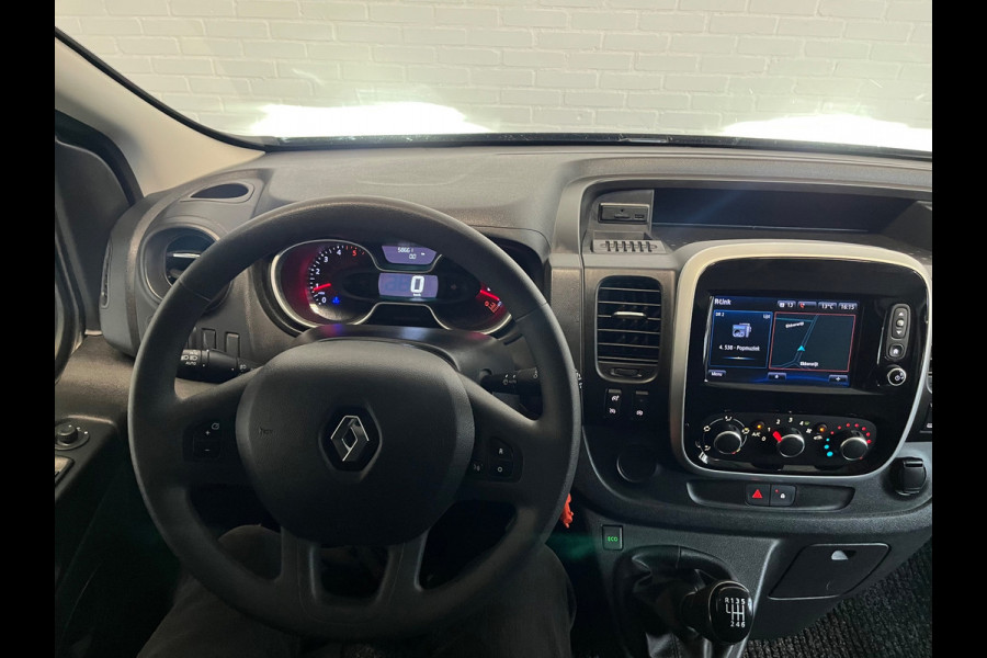 Renault Trafic Met Laadklep! 2.0 dCi 120 T29 L2H1 Comfort 3Persoons, Airco Navigatie Cruisecontrol NEDERLANDSE BUS! RIJKLAARPRIJS!