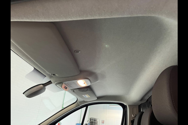 Renault Trafic Met Laadklep! 2.0 dCi 120 T29 L2H1 Comfort 3Persoons, Airco Navigatie Cruisecontrol NEDERLANDSE BUS! RIJKLAARPRIJS!