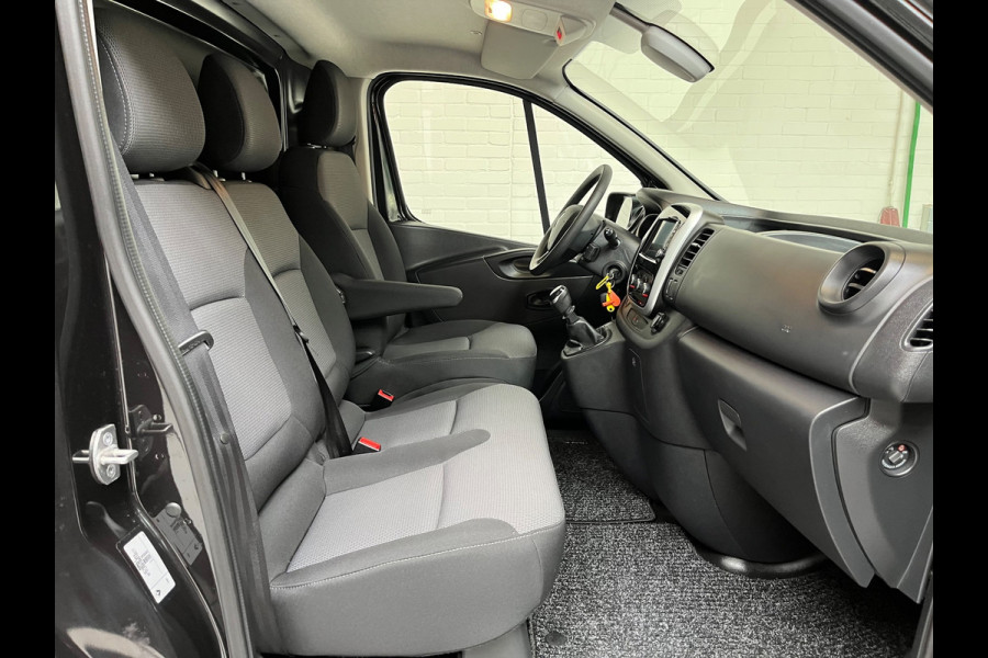 Renault Trafic Met Laadklep! 2.0 dCi 120 T29 L2H1 Comfort 3Persoons, Airco Navigatie Cruisecontrol NEDERLANDSE BUS! RIJKLAARPRIJS!