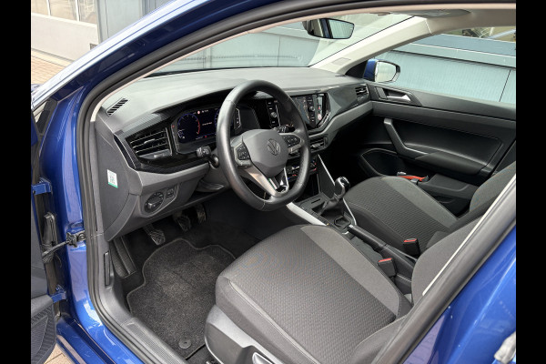 Volkswagen Polo 1.0 TSI Life Business 5-drs. VIRTUAL/CLIMA/ADAPT.CRUISE/NAVI/CARPLAY/PDC/WINTERPACK