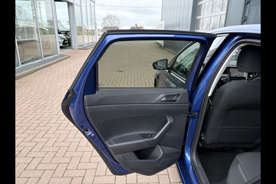 Volkswagen Polo 1.0 TSI Life Business 5-drs. VIRTUAL/CLIMA/ADAPT.CRUISE/NAVI/CARPLAY/PDC/WINTERPACK