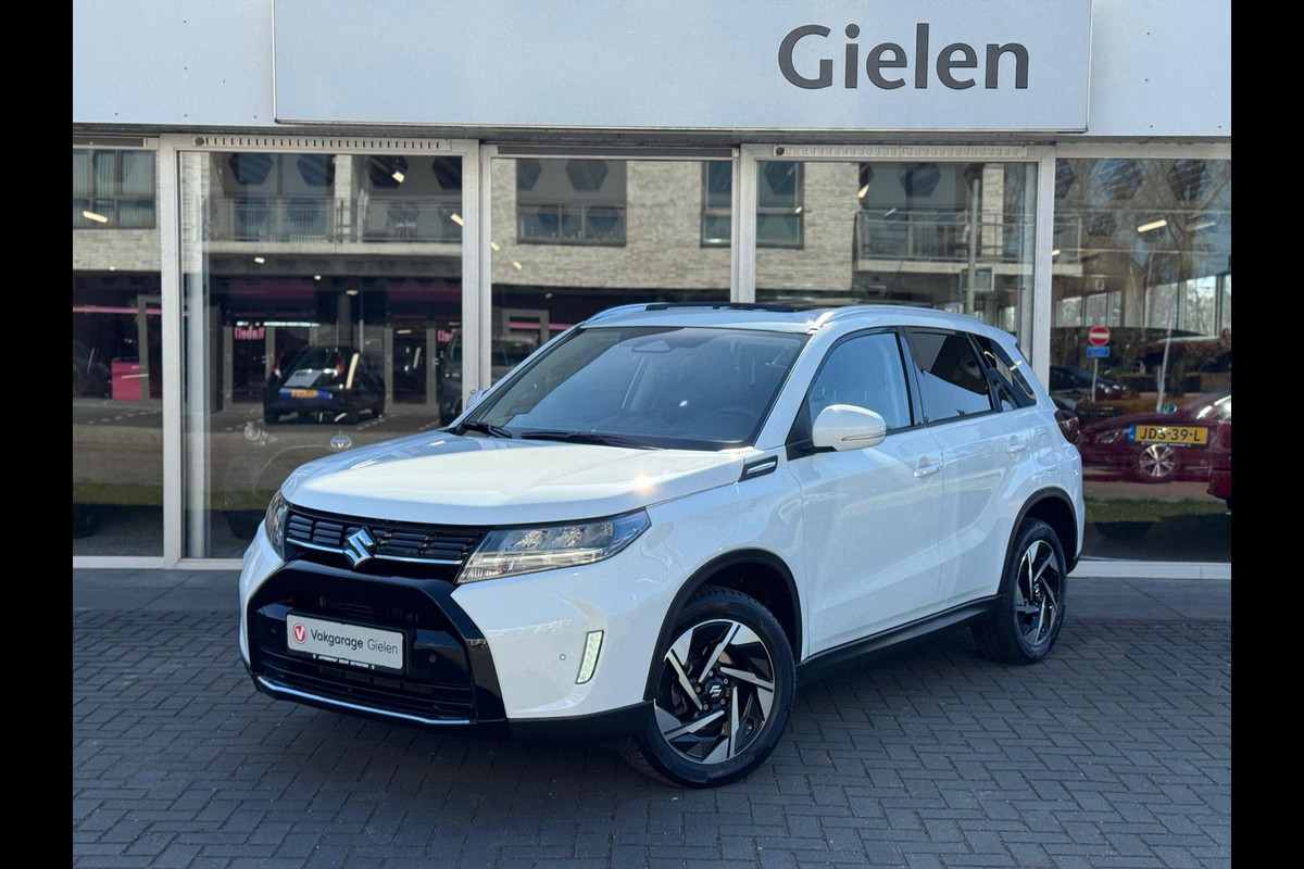 Suzuki Vitara 1.5 Hybrid Automaat Style | Panoramadak, Parkeersensoren, Stoelverwarming, Keyless, Parkeercamera