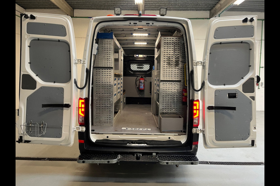 Volkswagen Crafter Werkplaats 35 2.0 TDI 140pk euro6 L3H3 Highline Servicewagen Sortimo Standkachel v230 Trekhaak RIJKLAARPRIJS!