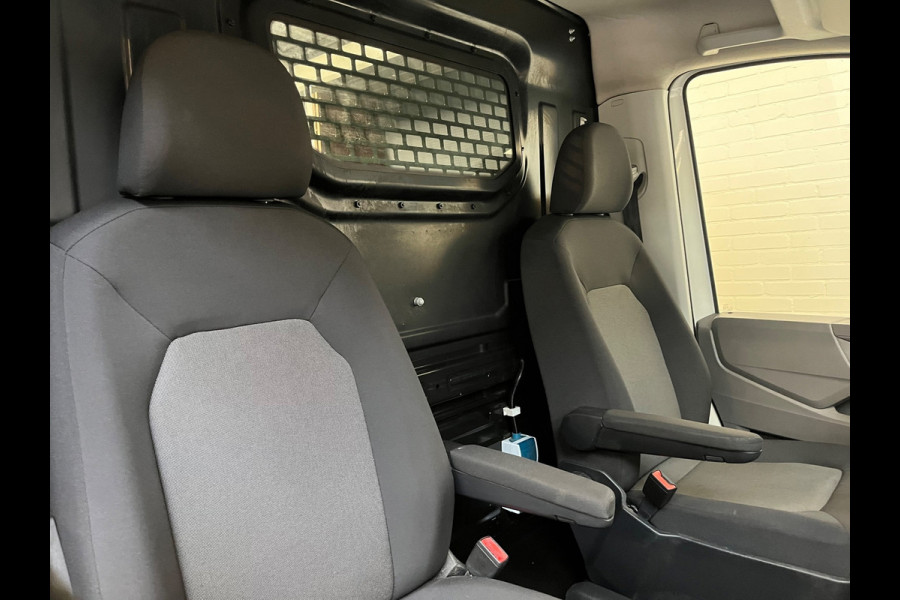 Volkswagen Crafter Werkplaats 35 2.0 TDI 140pk euro6 L3H3 Highline Servicewagen Sortimo Standkachel v230 Trekhaak RIJKLAARPRIJS!
