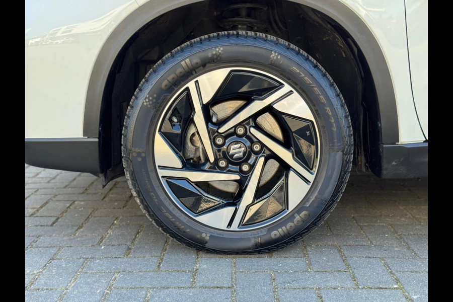Suzuki Vitara 1.5 Hybrid Automaat Style | Panoramadak, Parkeersensoren, Stoelverwarming, Keyless, Parkeercamera