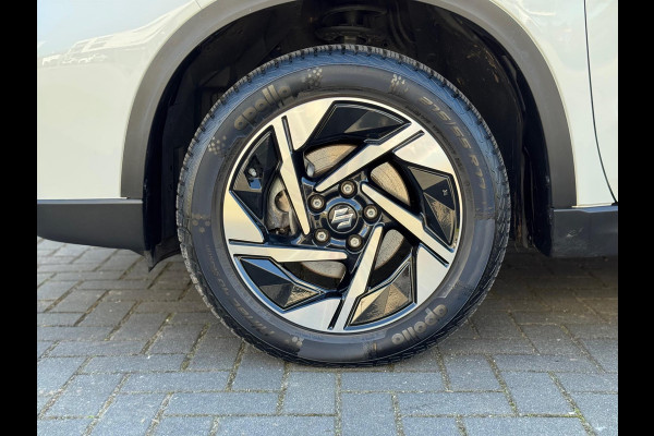 Suzuki Vitara 1.5 Hybrid Automaat Style | Panoramadak, Parkeersensoren, Stoelverwarming, Keyless, Parkeercamera