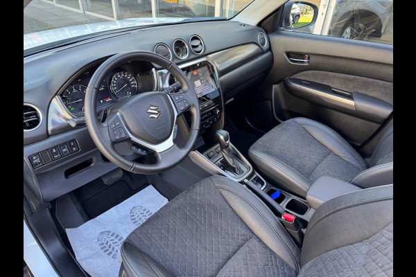 Suzuki Vitara 1.5 Hybrid Automaat Style | Panoramadak, Parkeersensoren, Stoelverwarming, Keyless, Parkeercamera