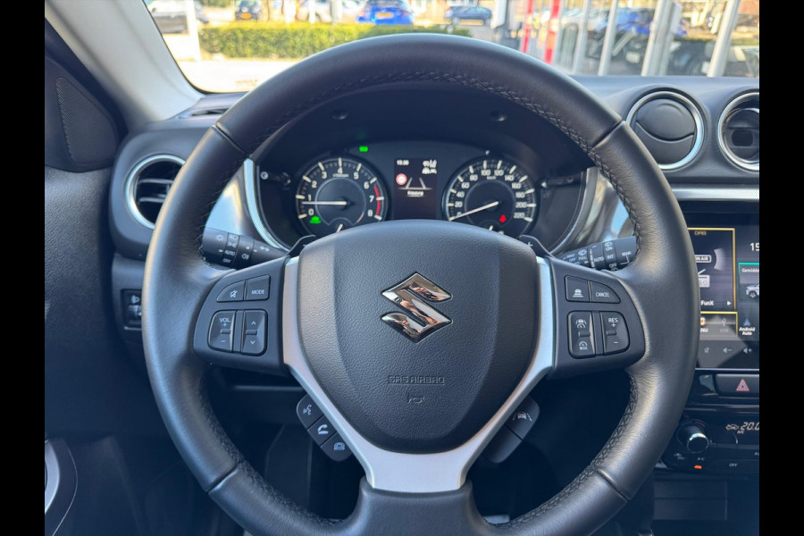 Suzuki Vitara 1.5 Hybrid Automaat Style | Panoramadak, Parkeersensoren, Stoelverwarming, Keyless, Parkeercamera