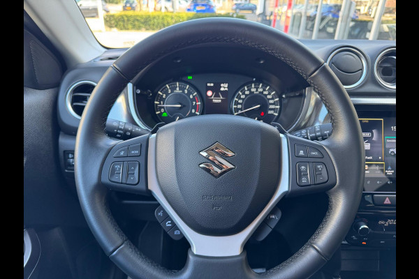 Suzuki Vitara 1.5 Hybrid Automaat Style | Panoramadak, Parkeersensoren, Stoelverwarming, Keyless, Parkeercamera