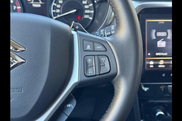 Suzuki Vitara 1.5 Hybrid Automaat Style | Panoramadak, Parkeersensoren, Stoelverwarming, Keyless, Parkeercamera