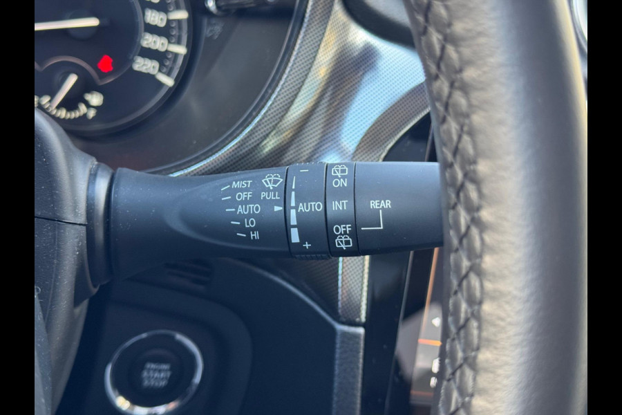 Suzuki Vitara 1.5 Hybrid Automaat Style | Panoramadak, Parkeersensoren, Stoelverwarming, Keyless, Parkeercamera