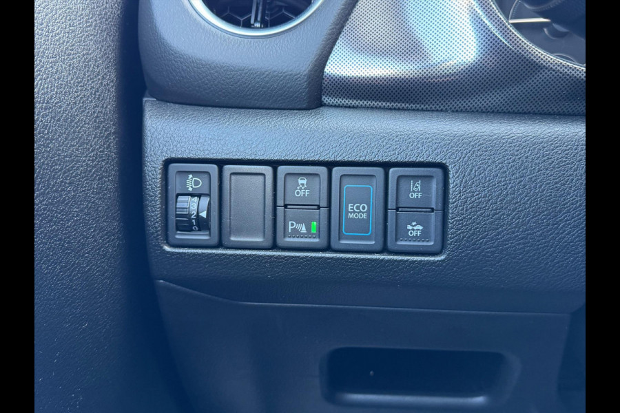 Suzuki Vitara 1.5 Hybrid Automaat Style | Panoramadak, Parkeersensoren, Stoelverwarming, Keyless, Parkeercamera