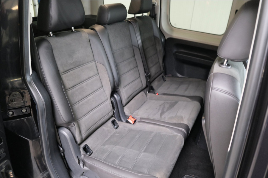 Volkswagen Caddy 1.4 TSI Highline Automaat - Airco, Cruise, Navi, Stoelverwarming, Camera, Trekhaak.