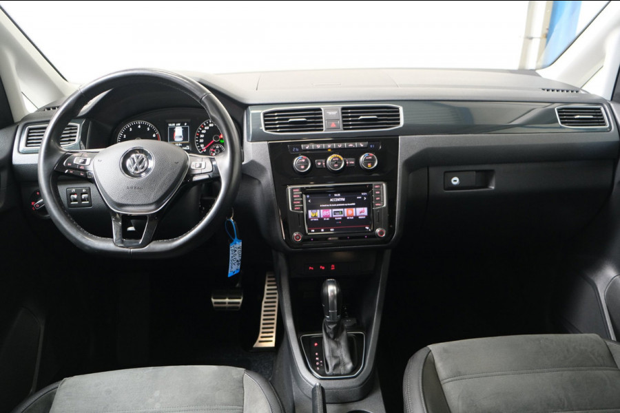 Volkswagen Caddy 1.4 TSI Highline Automaat - Airco, Cruise, Navi, Stoelverwarming, Camera, Trekhaak.