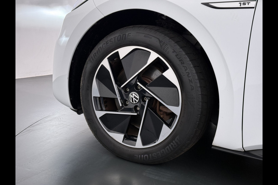 Volkswagen ID.3 First 62kWh Trekhaak Adap.Cruise Apple Carplay Android Navi Ecc Pdc Bluetooth Keyless Led Rijstrooksensor IQ Drive Stoel+Stuurverwarming SOH 90% 1e Eigenaar Origineel Nederlandse Auto