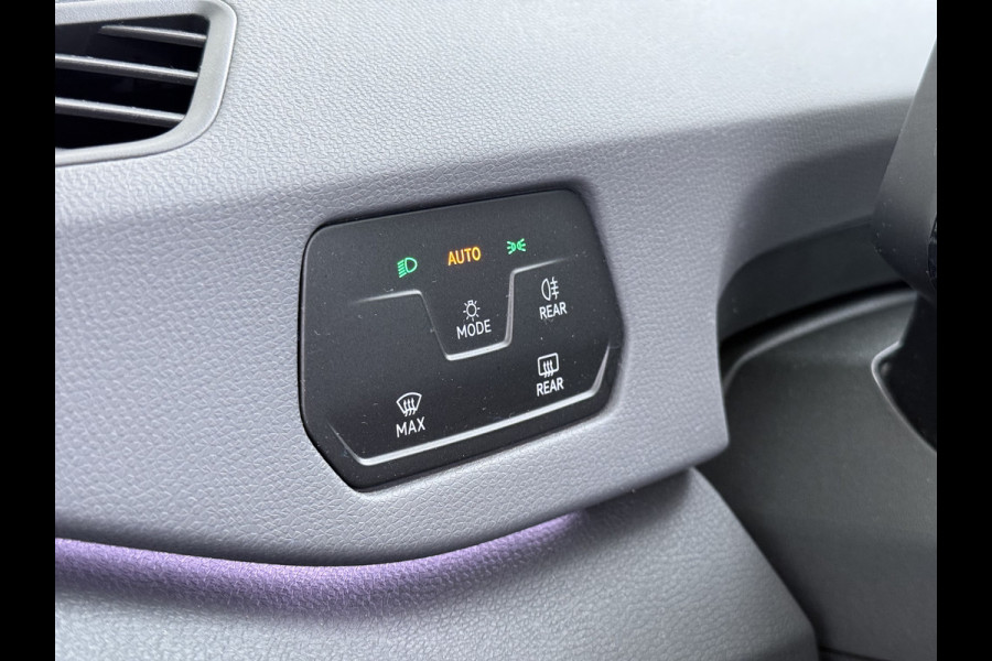 Volkswagen ID.3 First 62kWh Trekhaak Adap.Cruise Apple Carplay Android Navi Ecc Pdc Bluetooth Keyless Led Rijstrooksensor IQ Drive Stoel+Stuurverwarming SOH 90% 1e Eigenaar Origineel Nederlandse Auto
