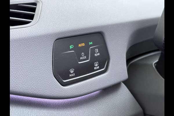 Volkswagen ID.3 First 62kWh Trekhaak Adap.Cruise Apple Carplay Android Navi Ecc Pdc Bluetooth Keyless Led Rijstrooksensor IQ Drive Stoel+Stuurverwarming SOH 90% 1e Eigenaar Origineel Nederlandse Auto