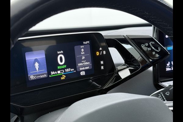 Volkswagen ID.3 First 62kWh Trekhaak Adap.Cruise Apple Carplay Android Navi Ecc Pdc Bluetooth Keyless Led Rijstrooksensor IQ Drive Stoel+Stuurverwarming SOH 90% 1e Eigenaar Origineel Nederlandse Auto