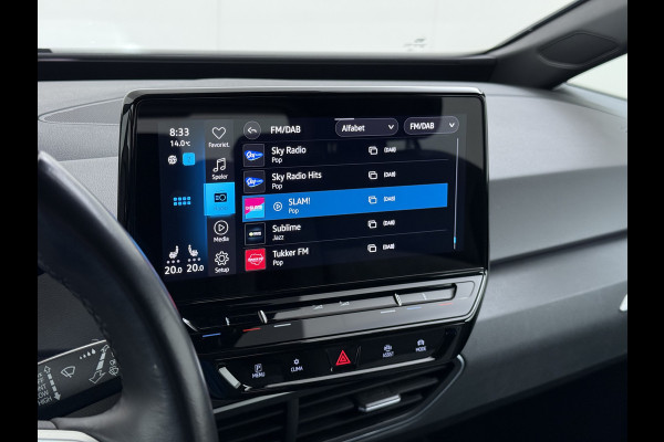 Volkswagen ID.3 First 62kWh Trekhaak Adap.Cruise Apple Carplay Android Navi Ecc Pdc Bluetooth Keyless Led Rijstrooksensor IQ Drive Stoel+Stuurverwarming SOH 90% 1e Eigenaar Origineel Nederlandse Auto