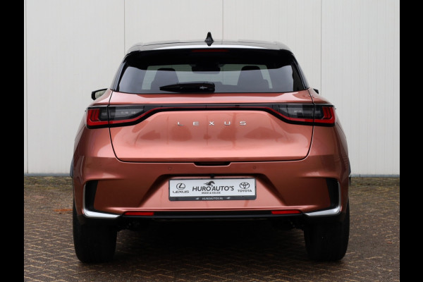 Lexus LBX Cool 2WD | Advanced Pack | Mark Levinson | 360 Camera | Head-Up