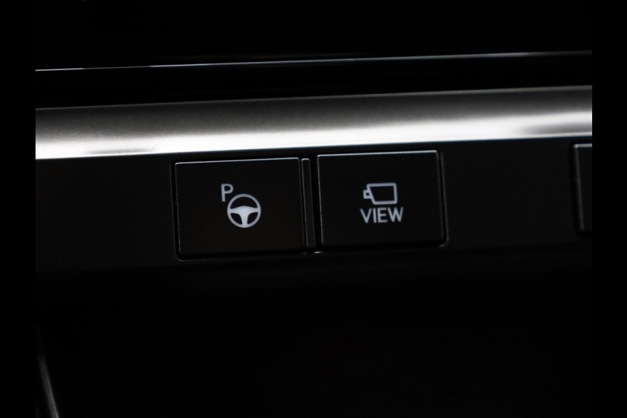 Lexus LBX Cool 2WD | Advanced Pack | Mark Levinson | 360 Camera | Head-Up