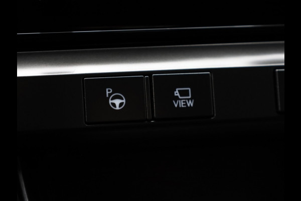 Lexus LBX Cool 2WD | Advanced Pack | Mark Levinson | 360 Camera | Head-Up