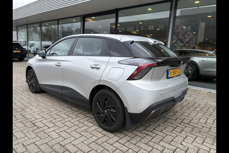 MG Mg4 electric Standard 51 kWh | Carplay | Parkeersensoren