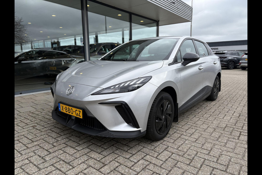 MG Mg4 electric Standard 51 kWh | Carplay | Parkeersensoren