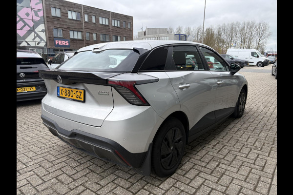 MG Mg4 electric Standard 51 kWh | Carplay | Parkeersensoren