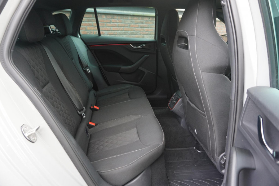 Škoda SCALA 1.5 TSI 150pk Sport Business/Virtual Cockpit/ Trekhaak wegklapbaar