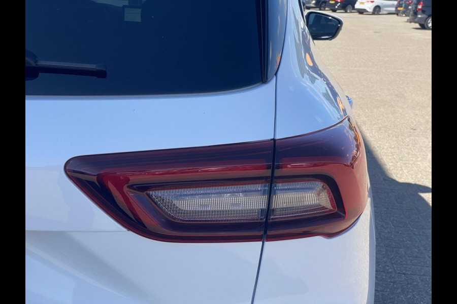 Ford Kuga 2.5 PHEV ST-Line 243 pk | Driver Assistance Pack | Wegklapbare trekhaak | 2.100 kg trekgewicht! | Winterpakket | 19 inch Licht metalen Velgen | €6.000,- prijsvoordeel!