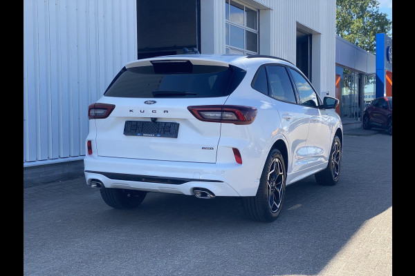 Ford Kuga 2.5 PHEV ST-Line 243 pk | Driver Assistance Pack | Wegklapbare trekhaak | 2.100 kg trekgewicht! | Winterpakket | 19 inch Licht metalen Velgen | €6.000,- prijsvoordeel!