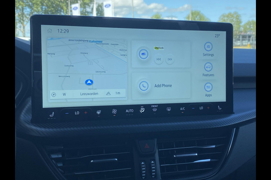 Ford Kuga 2.5 PHEV ST-Line 243 pk | Driver Assistance Pack | Wegklapbare trekhaak | 2.100 kg trekgewicht! | Winterpakket | 19 inch Licht metalen Velgen | €6.000,- prijsvoordeel!