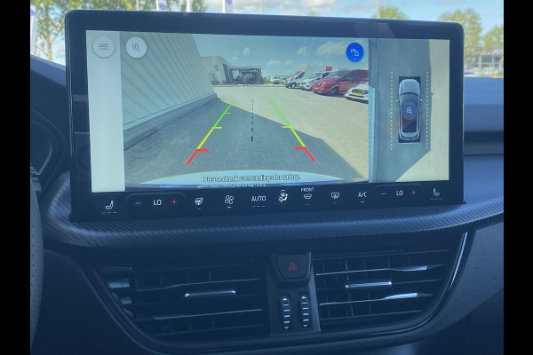 Ford Kuga 2.5 PHEV ST-Line 243 pk | Driver Assistance Pack | Wegklapbare trekhaak | 2.100 kg trekgewicht! | Winterpakket | 19 inch Licht metalen Velgen | €6.000,- prijsvoordeel!