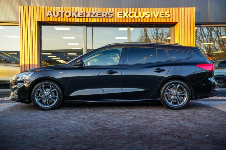 Ford FOCUS Wagon 1.0 EcoBoost ST Line Automaat Stoelverwarming Stuurverwarming