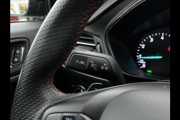 Ford FOCUS Wagon 1.0 EcoBoost ST Line Automaat Stoelverwarming Stuurverwarming